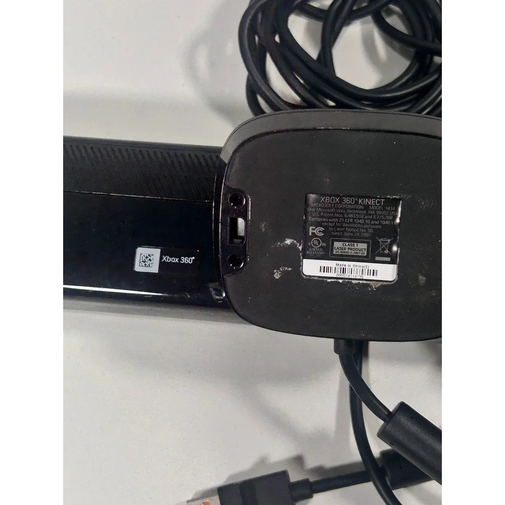 Microsoft Xbox 360 Kinect Sensor Model 1414 Motion Camera Black